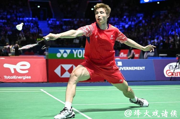 石宇奇2-0战胜朱利安 晋级羽毛球世锦赛男单16强